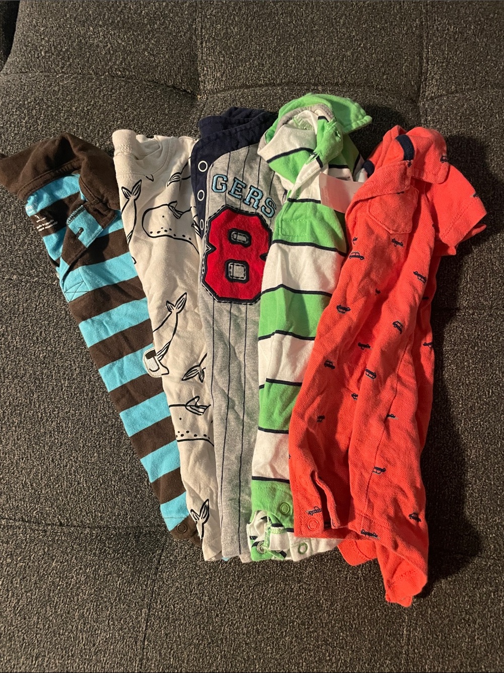 5pk Carters Brand Rompers - 9month